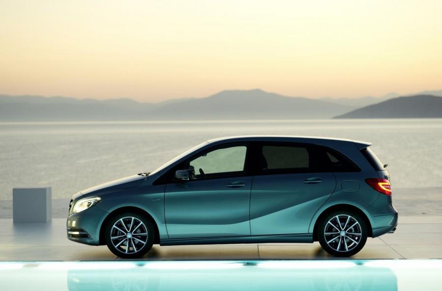  Mercedes-Benz B-Class 2012 года  (фото 22 из 47)